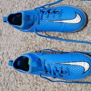 Nike phantom soccer cleats